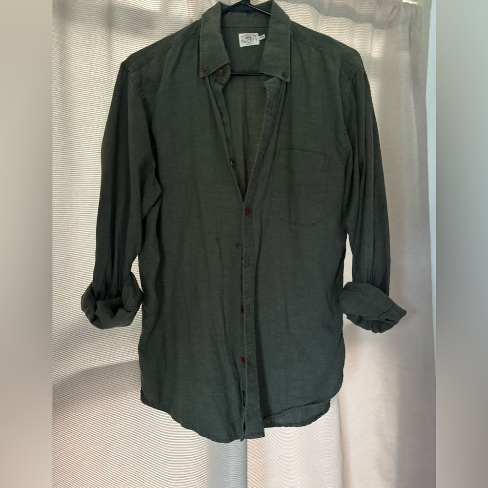 Men's style green button up